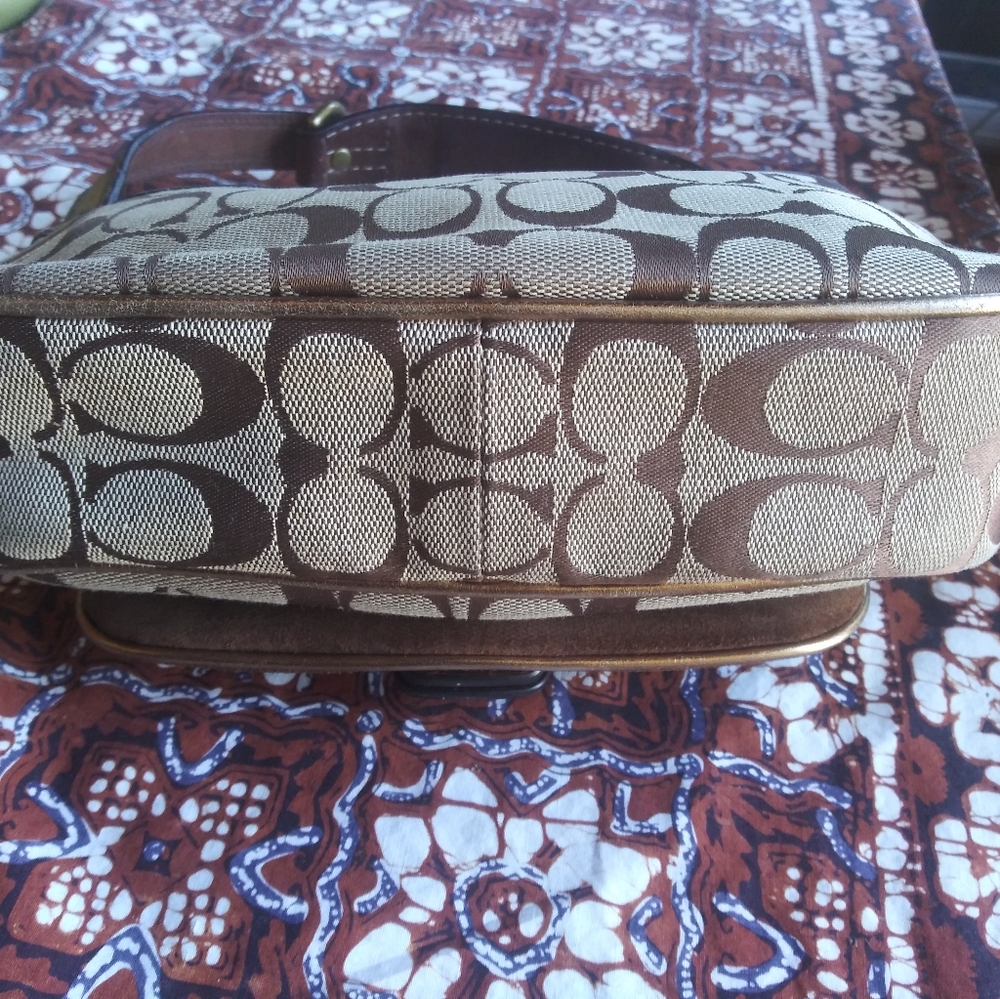 Coach limited edition signature print shoulder bag - Picture 6 of 15